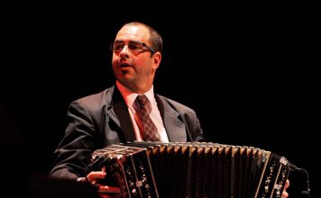 Entrevista a CARLOS CORRALES, bandoneón desde el sur!