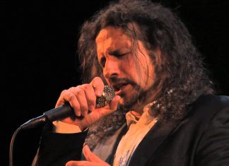 MARTIN ALVARADO: tango sin fronteras