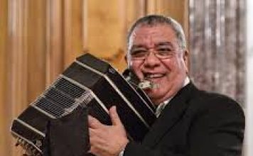 Entrevista a DINO SALUZZI, magia de bandoneón!