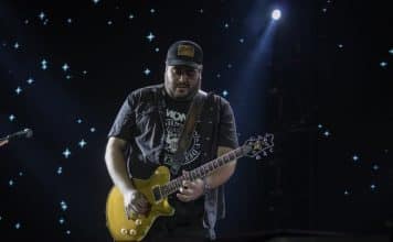 YAMIL LÓPEZ, CAMINANDO CON LA MÚSICA!